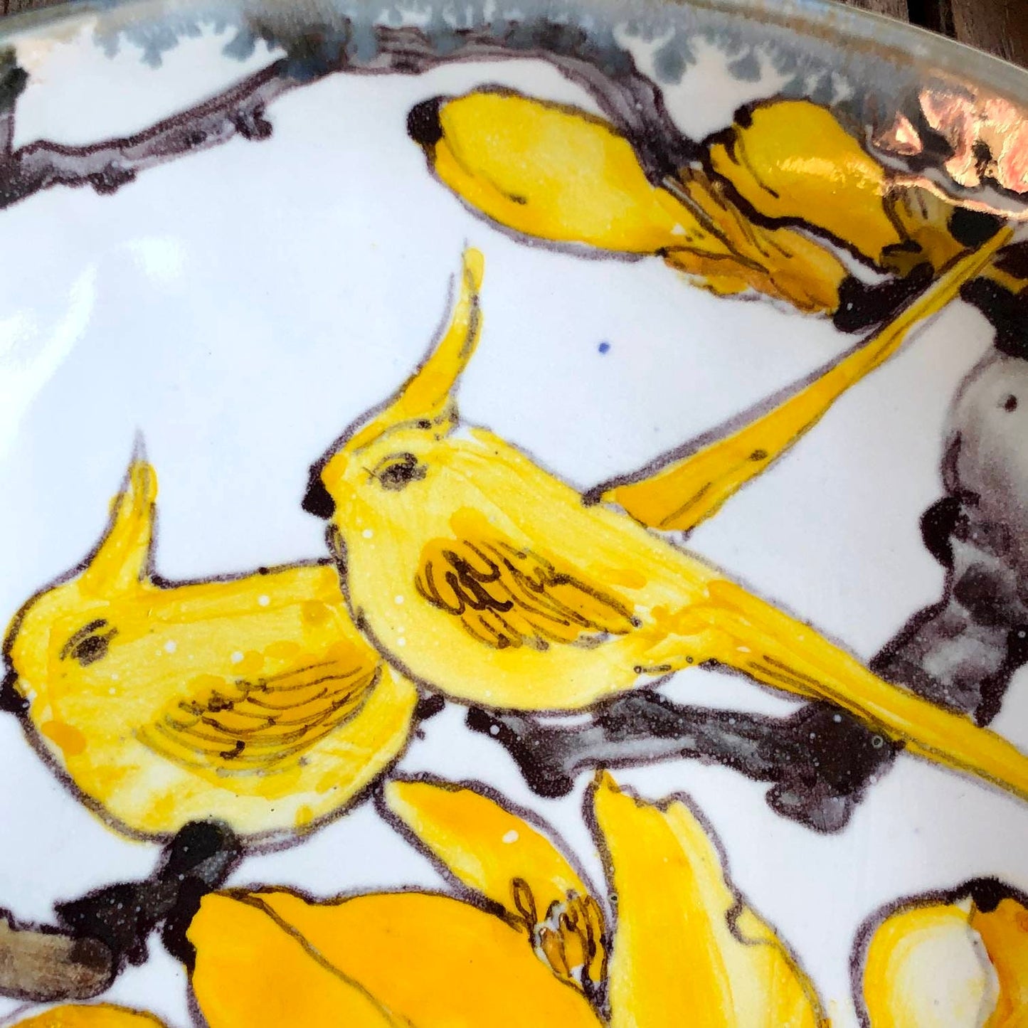 Чаша з магнолії