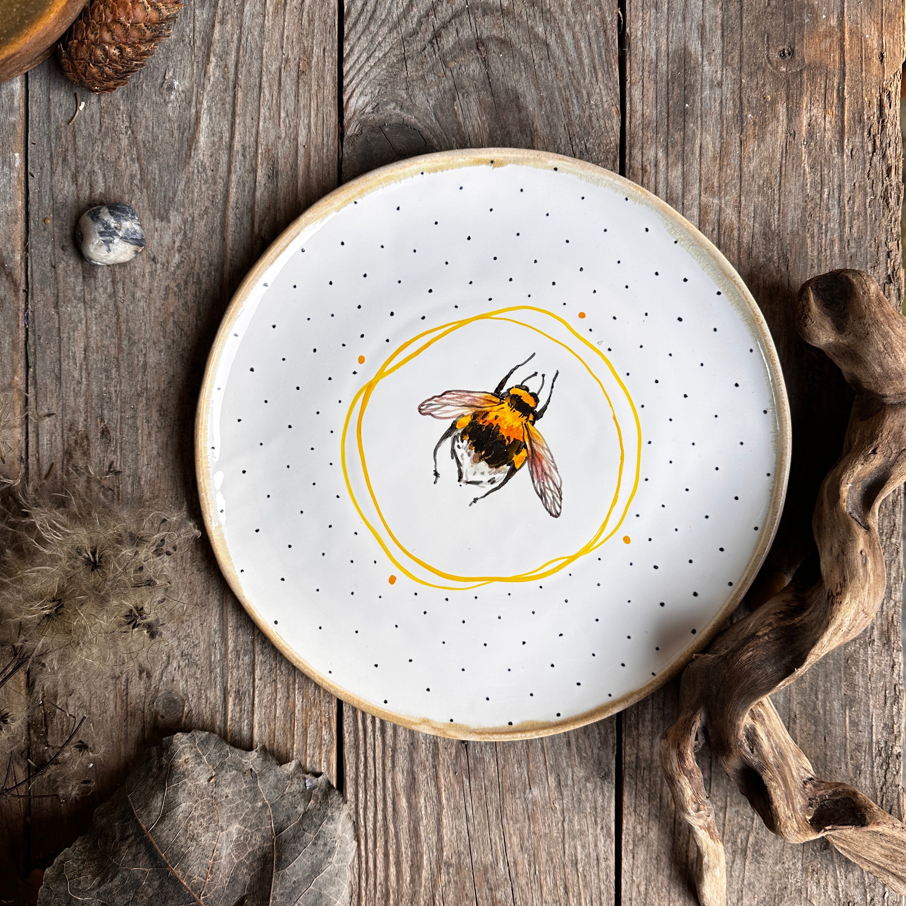 Porcelain plate