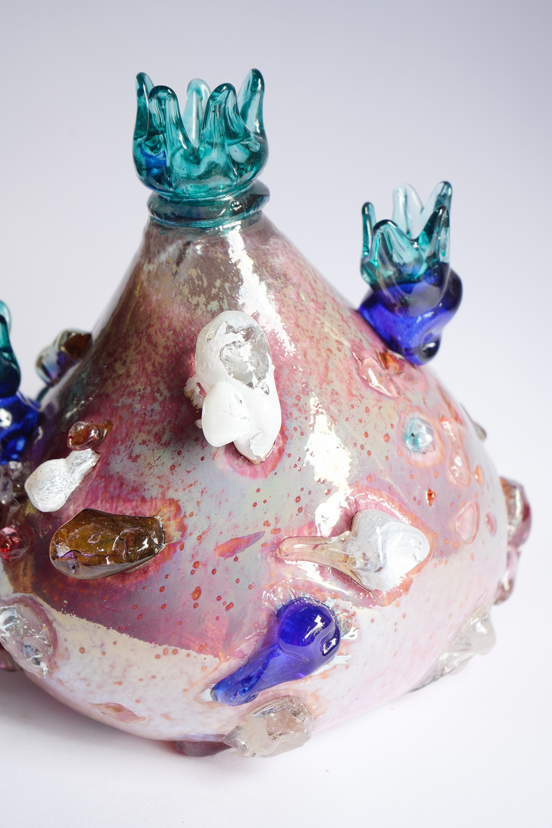 "Flower bud in pink" blown-glass candelabra