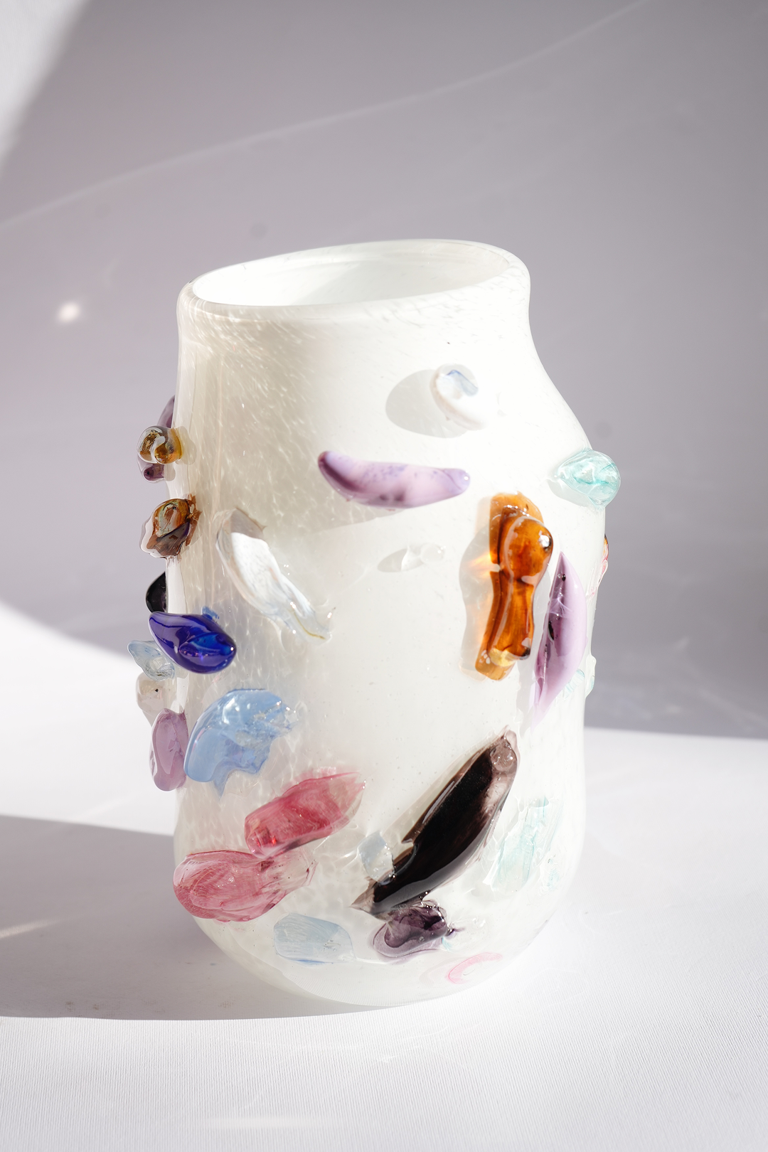 "Potato in White" blown-glass vase