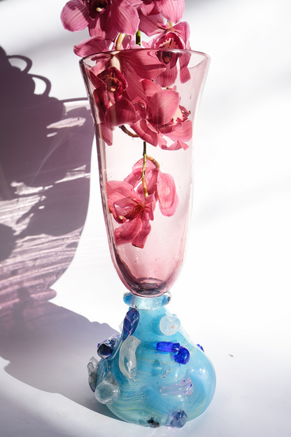 "Flower buds tall" blown-glass vase