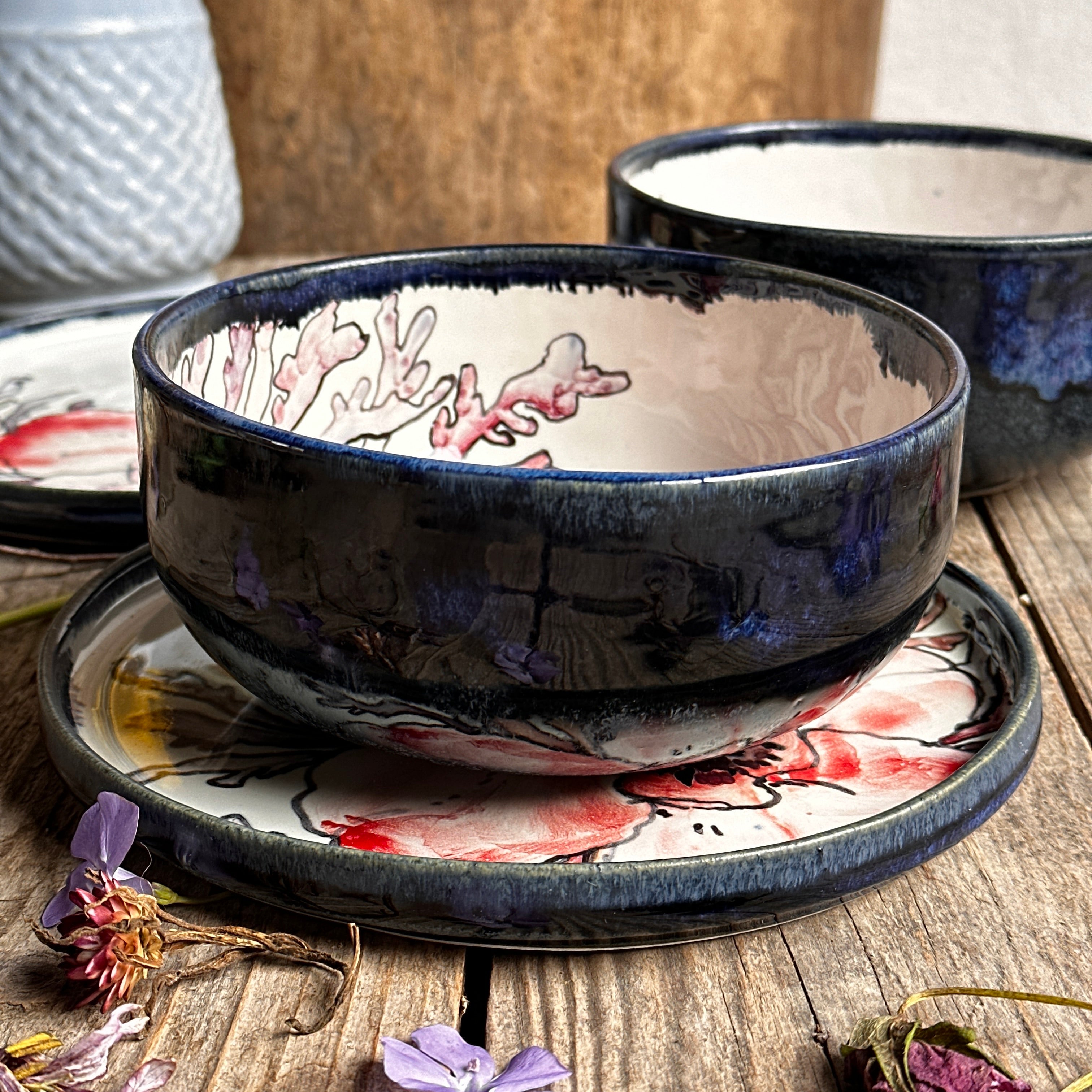 Anemone dinnerware set