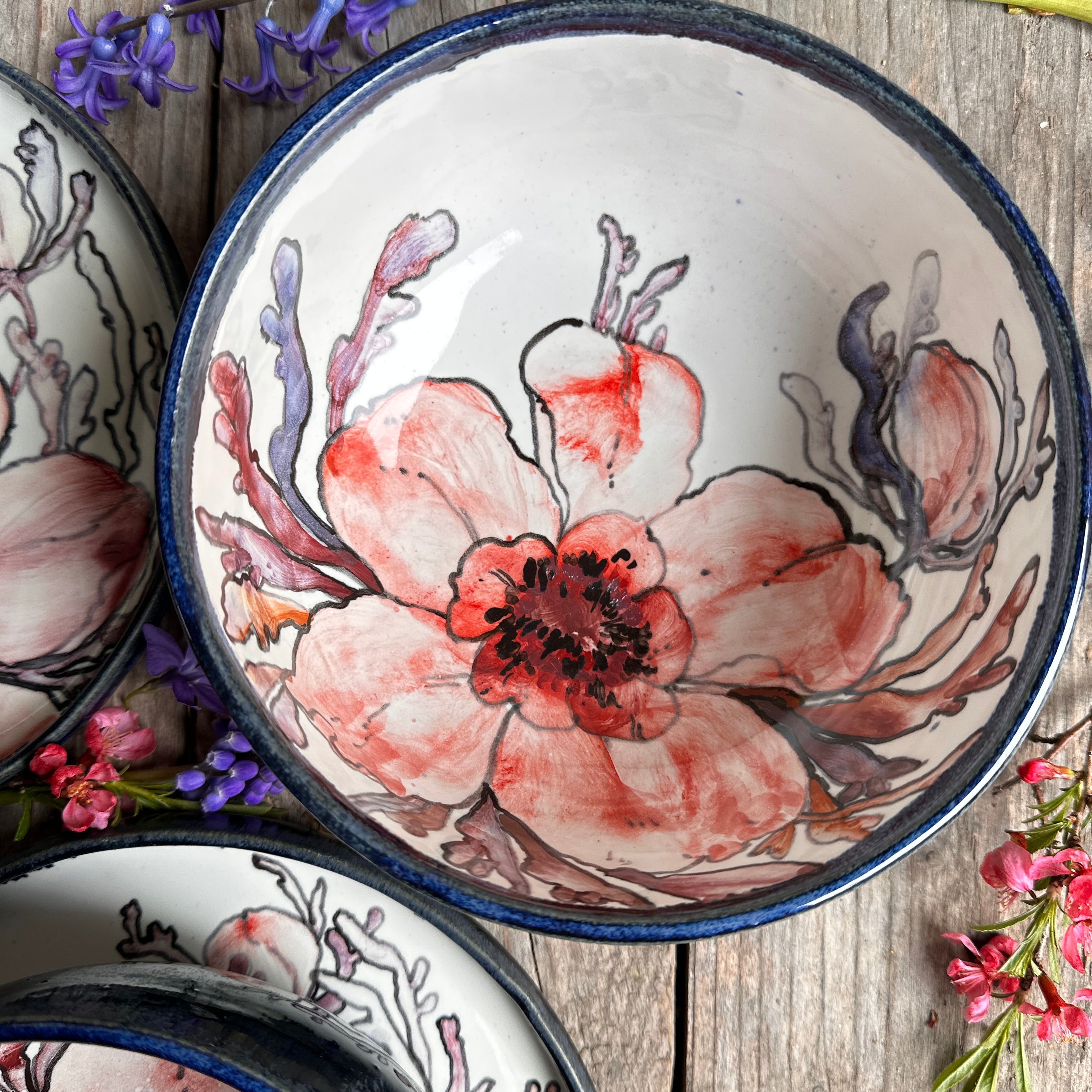 Anemone dinnerware set