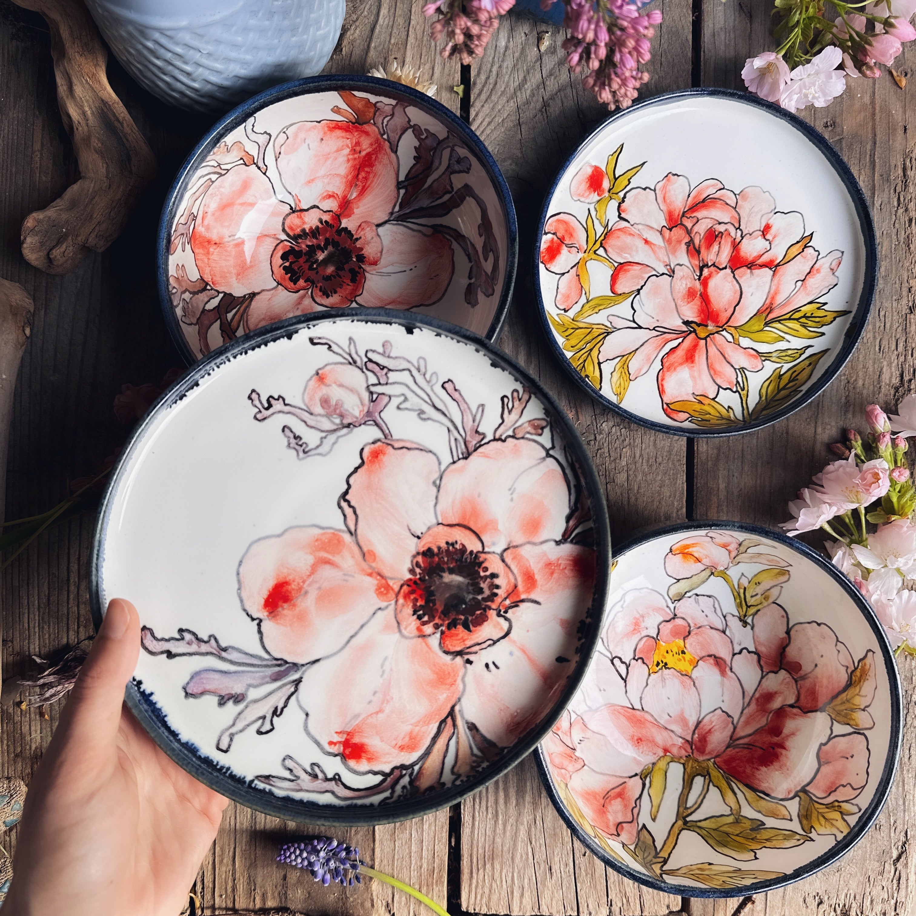 Anemone dinnerware set