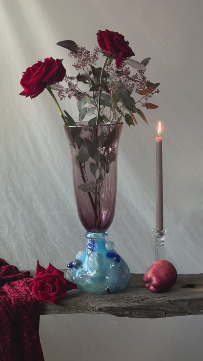 "Flower buds tall" blown-glass vase