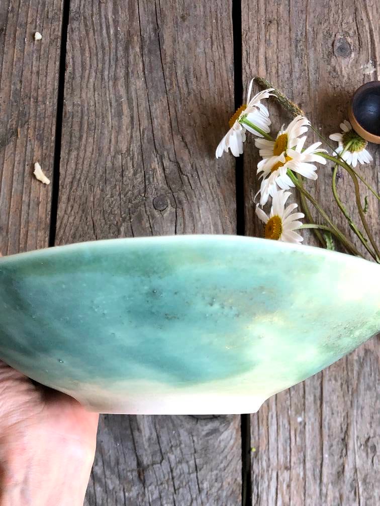 Clover with bee bowl