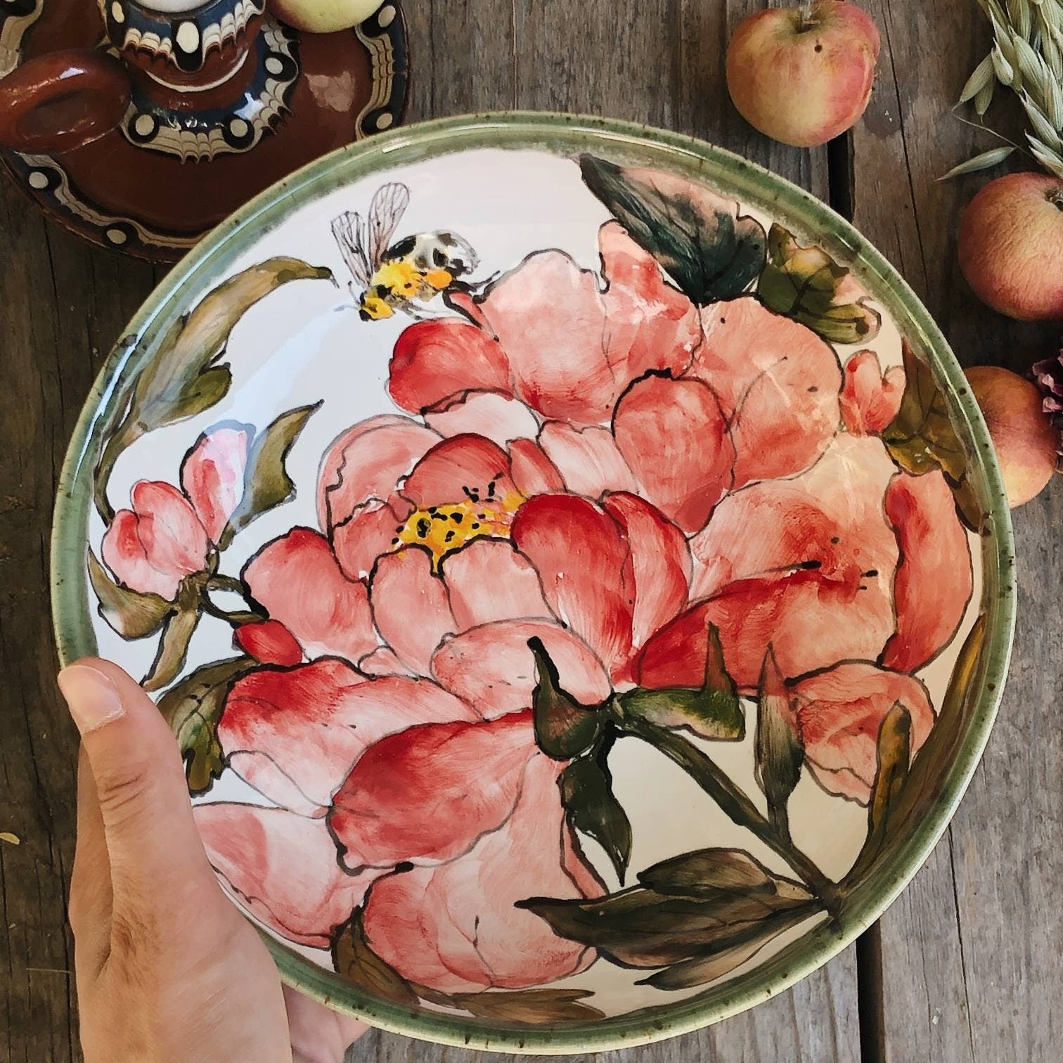 Peony with bee bowl