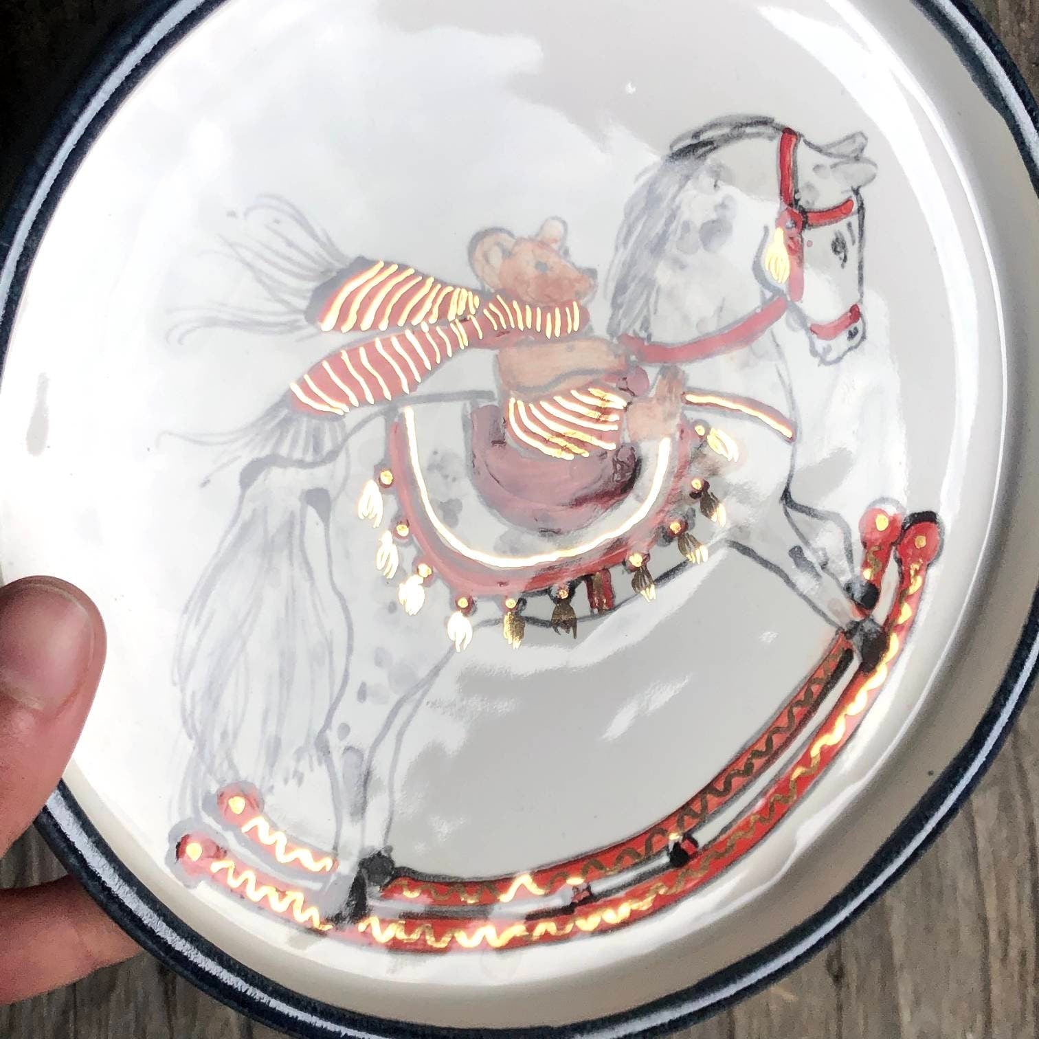 Rocking horse plate